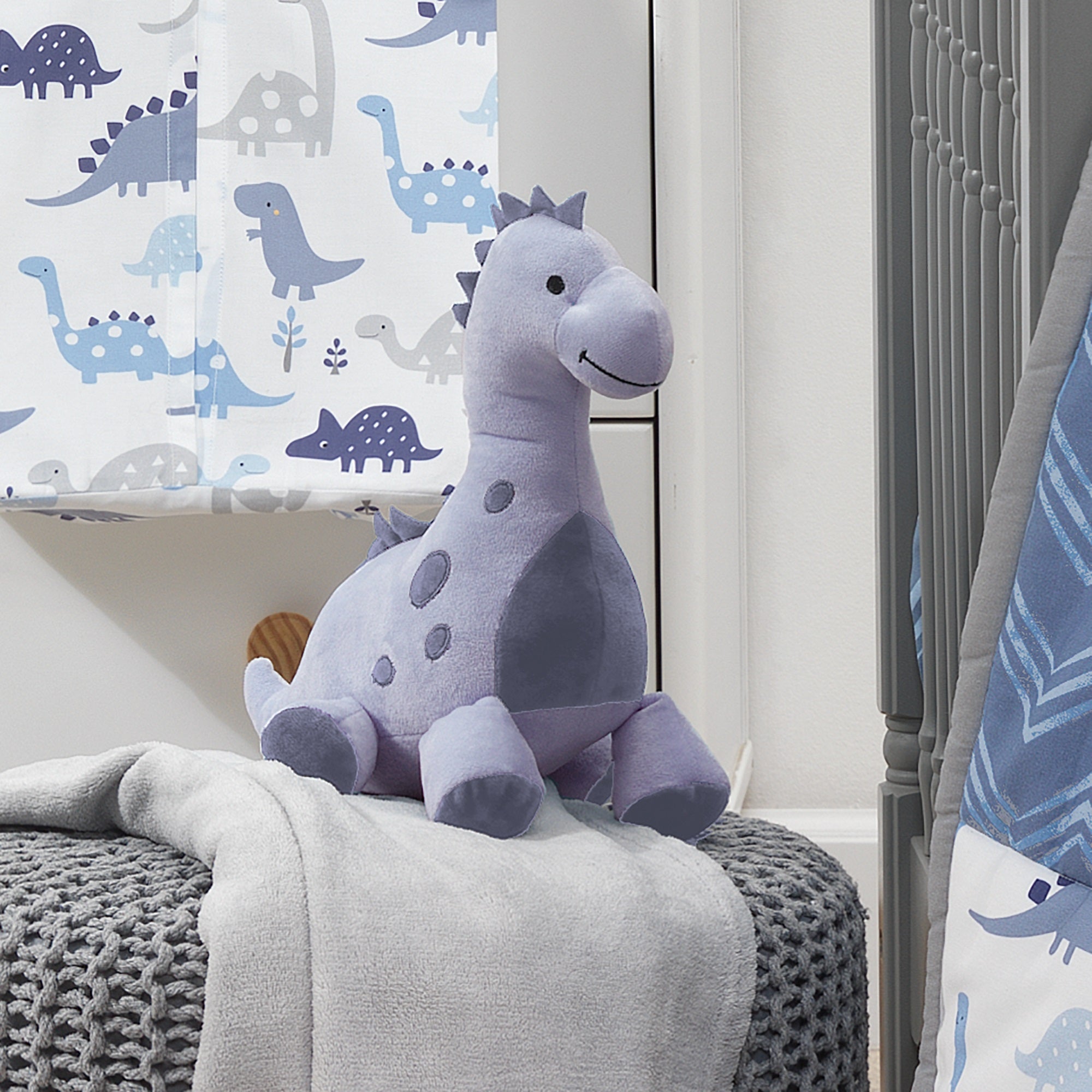 Peluche dinosaure rugissant